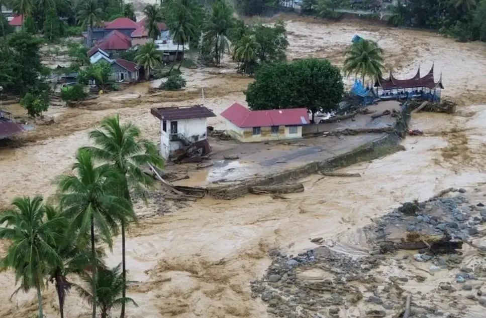 Sumatra Berduka: Banjir Bandang dan Longsor Dahsyat Akhir 2025